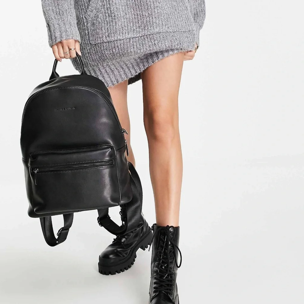 Smith & Canova  Leather Backpack in Black